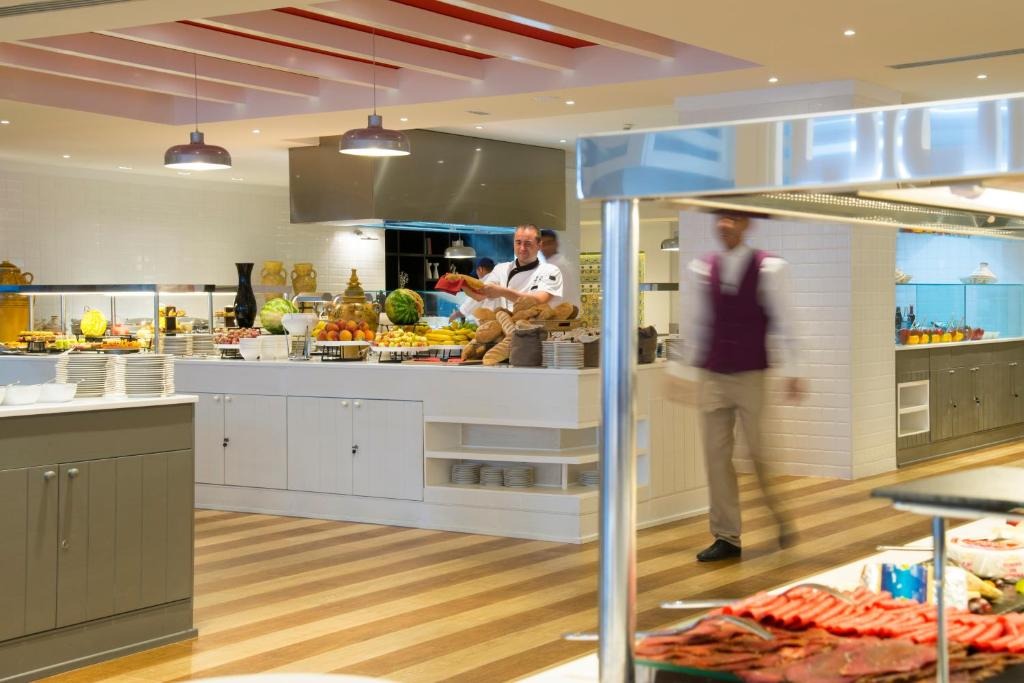 هتل رادیسون بلو